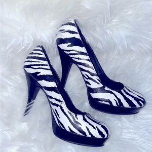 Unlisted  A Kenneth Cole Production Zebra Print Shoes Stiletto Heel Sz 8.5 NWOT